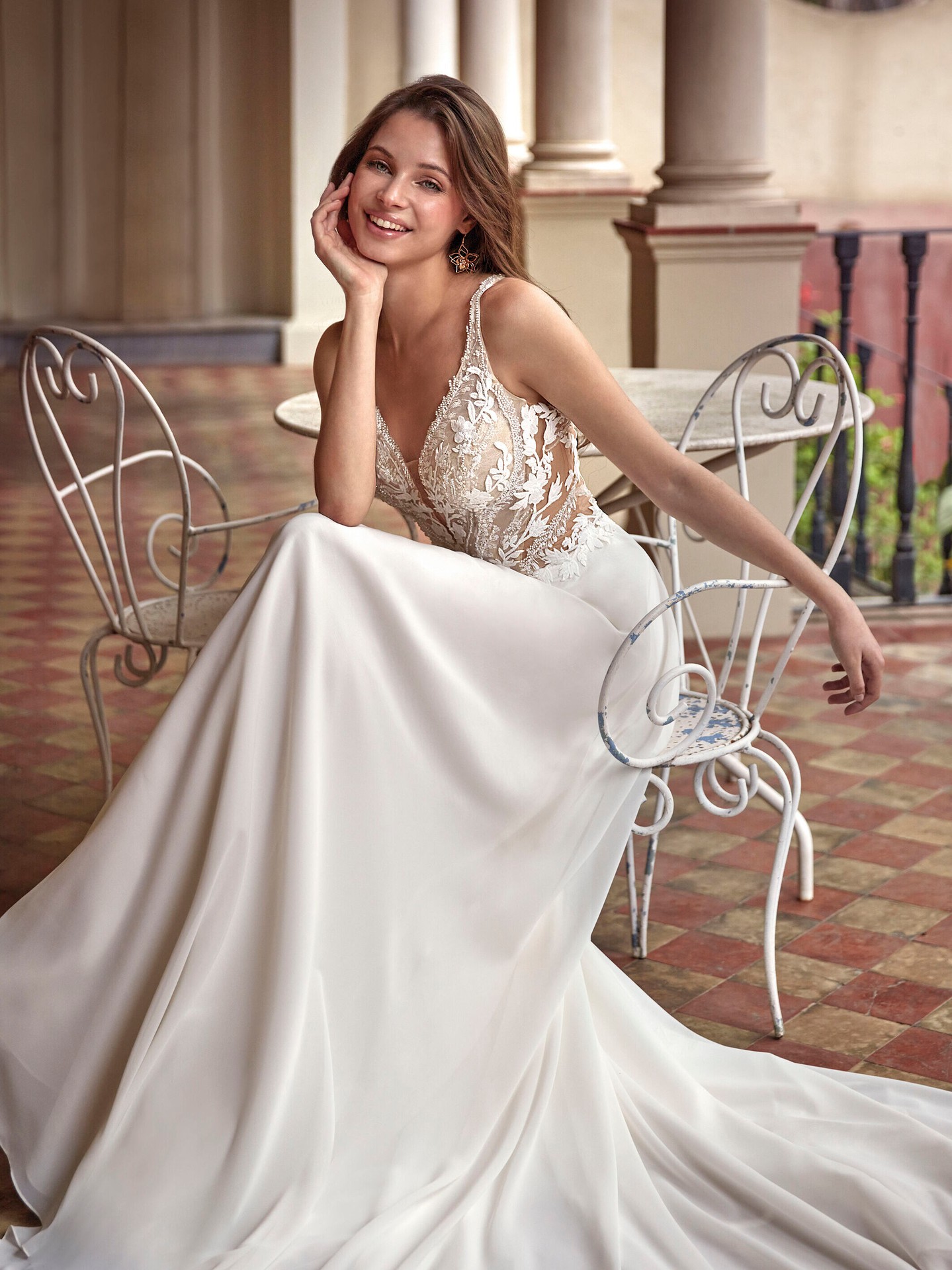 Für den Moment, in dem alle Augen auf dich gerichtet sind. @ameliebridal #ameliebridal #amelie

❤️ Bucht euren kostenlosen Beratungs Termin direkt hier 
📒 https://www.brautmode-speyer.de/termin/
Oder ruft uns einfach an unter der: 📞 01737007271

#Brautkleid #Traumhochzeit #Hochzeitskleid #Brautmode #SayYesToTheDress #Braut2026 #Hochzeitsinspiration #BrideToBe #ModernBridal #MinimalistBride #SustainableBridal
#BrautkleidSpeyer #Hochzeitskleid2026 #Brautatelier #BridalInspo #DressShopping #BridalGoals #speyer #mannheim #heidelberg #vividbridal Werbung