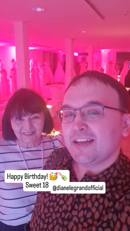 Happy Birthday @dianelegrandofficial. Wir wünschen euch viele weitere gemeinsam Erfolgreiche Jahre! 

Wir zeigen morgen was genau Diane Legrand fürs nächstes Jahr vorbereitet hat.

❤️ Bucht euren kostenlosen Beratungs Termin direkt hier 📒
https://www.brautmode-speyer.de/termin/
Oder ruft uns einfach an unter der: 📞 01737007271

#wedding2026 #hochzeit2026
#zwischentüllundtränen #zwischentuellundtraenen #hochzeit2027 wedding2027 standesamtkleid standesamt brautkleid braut  instabride hochzeit weddingdress bridal wedding brides lovely intimatewedding weddinginspo weddingideas weddingdesign weddinginspiration speyer mannheim heidelberg karlsruhe kaiserslautern alexmalko vividbridal  Werbung