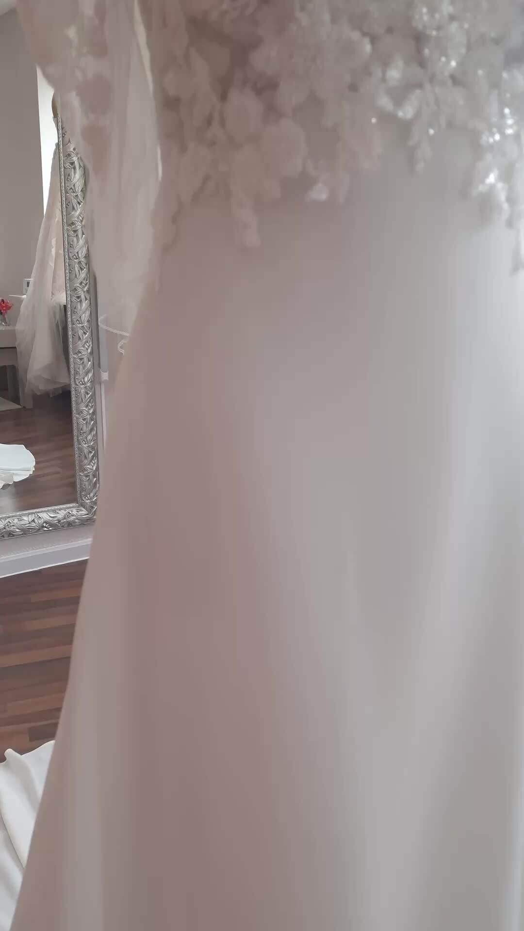 Wir freuen uns auf alle Bräute die uns dieses Wochenende besuchen!

@modeca #modeca #modecabridal

❤️ Bucht euren kostenlosen Beratungs Termin direkt hier 
📒 https://www.brautmode-speyer.de/termin/
Oder ruft uns einfach an unter der: 📞 01737007271

#Brautkleid #Traumhochzeit #BridalFashion #Brautmode #SayYesToTheDress #Braut2026 #Hochzeitsinspiration #BrideToBe #ModernBridal #LuxuryWeddingDress #BrautkleidSpeyer #Hochzeitskleid2026 #Brautatelier #BridalInspo #DressShopping #BridalGoals #speyer #mannheim #heidelberg #vividbridal Werbung