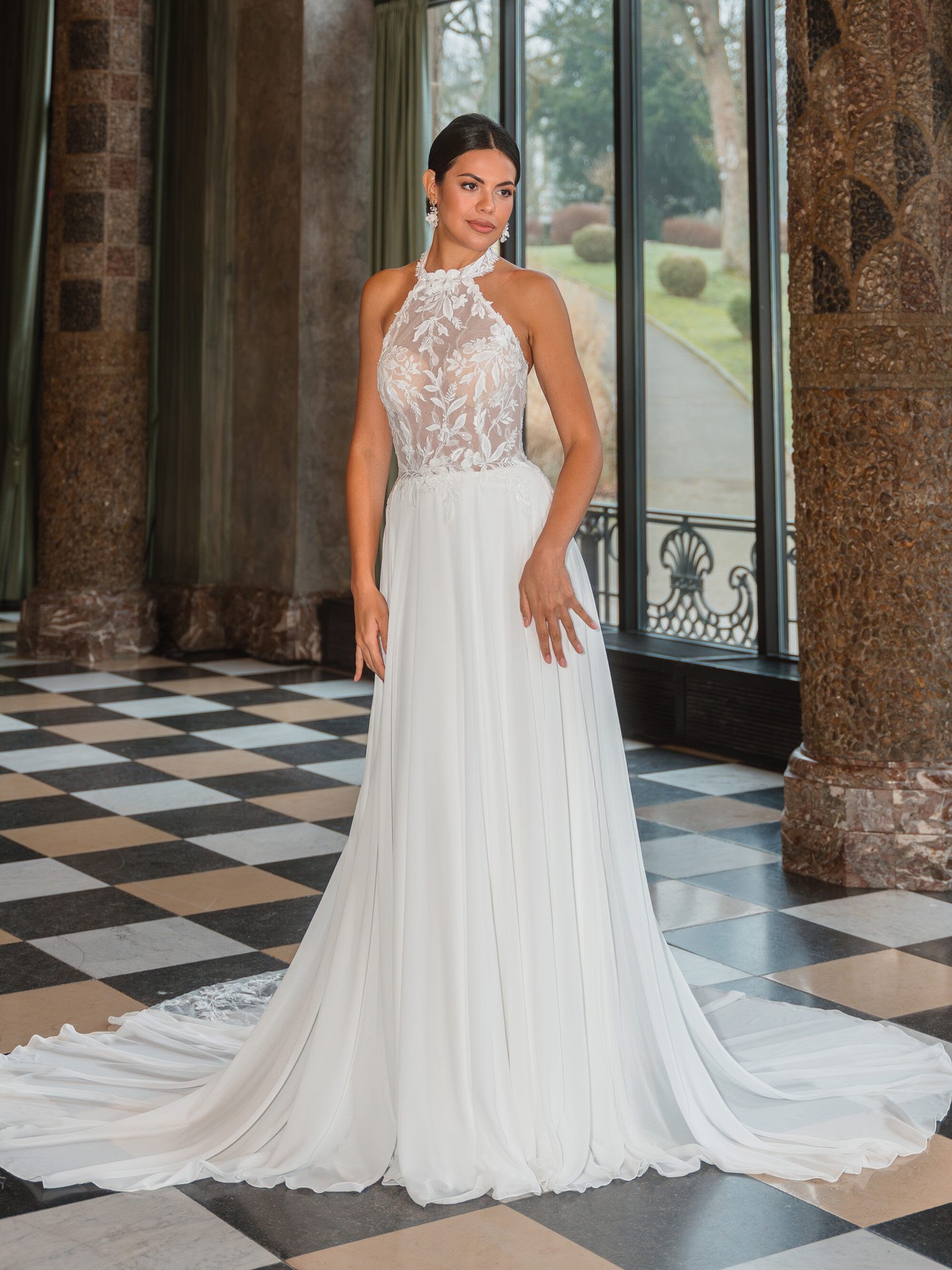 Vielen Dank an alle Bräute die gestern bei uns waren! Es war uns eine große Freude gemeinsam mit euch eure Kleider zu suchen und auch zu finden!

❤️ Bucht euren kostenlosen Beratungs Termin direkt hier 
📒 https://www.brautmode-speyer.de/termin/
Oder ruft uns einfach an unter der: 📞 01737007271

#Brautkleid #Traumhochzeit #BridalFashion #Brautmode #SayYesToTheDress #Braut2026 #Hochzeitsinspiration #BrideToBe
#ModernBridal #LuxuryWeddingDress #PrincessDress #BrautkleidSpeyer #Hochzeitskleid2026 #Brautatelier #BridalInspo #DressShopping #speyer #mannheim #heidelberg #vividbridal Werbung