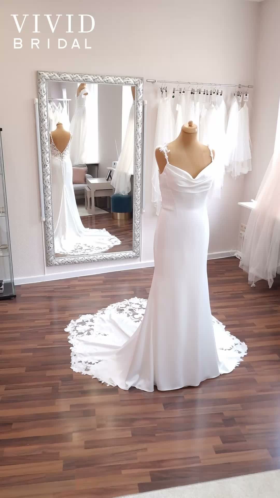 Wir sind wieder da mit neuen Kleidern die ich noch nicht gepostet habe von @modeca 

❤️ Bucht euren kostenlosen Beratungs Termin direkt hier 
📒 https://www.brautmode-speyer.de/termin/
Oder ruft uns einfach an unter der: 📞 01737007271

#Brautkleid #Traumhochzeit #Hochzeitskleid #Brautmode #SayYesToTheDress #Braut2027 #Hochzeitsinspiration #BrideToBe #ModernBridal #MinimalistBride #SustainableBridal
#BrautkleidSpeyer #Hochzeitskleid2027 #Brautatelier #BridalInspo #DressShopping #BridalGoals #speyer #mannheim #heidelberg #vividbridal Werbung
