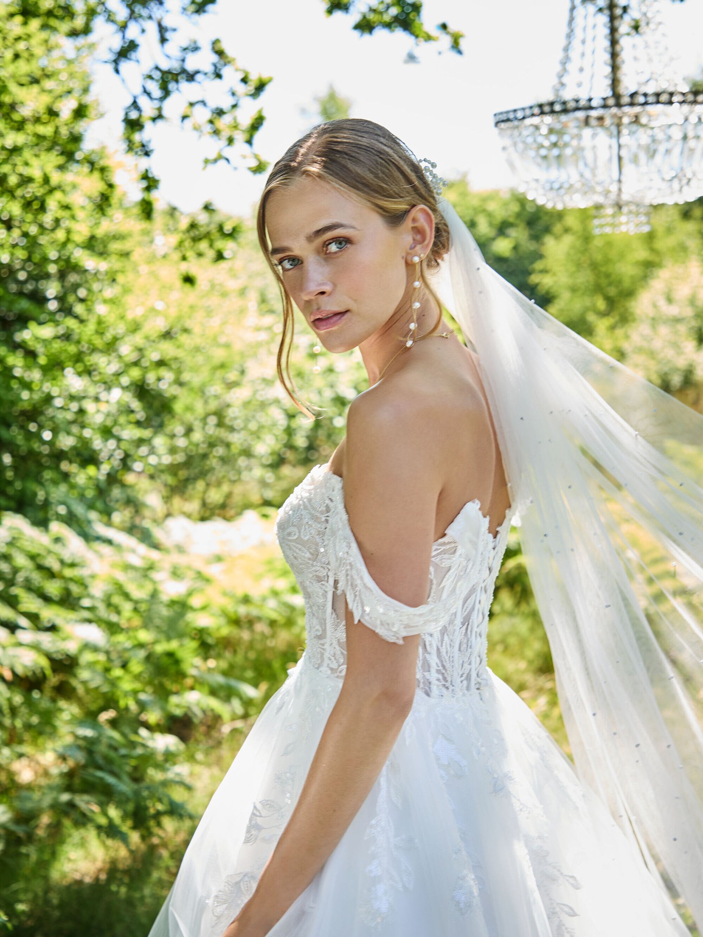 Danke an alle Bräute die bei uns waren dieses Wochende ❤️ Wir freuen uns das wir ein teil eurer Hochzeit sein dürfen!

❤️ Bucht euren kostenlosen Beratungs Termin direkt hier 
📒 https://www.brautmode-speyer.de/termin/
Oder ruft uns einfach an unter der: 📞 01737007271

#Brautkleid #Traumhochzeit #BridalFashion #Brautmode #SayYesToTheDress #Braut2026 #Hochzeitsinspiration #BrideToBe #ModernBridal #LuxuryWeddingDress #BrautkleidSpeyer #Hochzeitskleid2026 #Brautatelier #BridalInspo #DressShopping #BridalGoals #speyer #mannheim #heidelberg #vividbridal Werbung