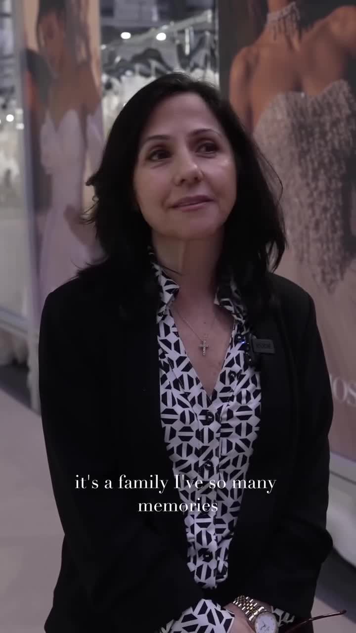 Demetrios Origin Story Chapter 2 - Part 2

Wir lieben die Kleider von Demetrios und freuen uns auch die Designer zu kennen.
Diese haben uns Ihre Story bereit gestellt um die Magie und den Herkunft mit euch zu teilen die wir mit Ihnen verspüren.

❤️ Bucht euren kostenlosen Beratungs Termin direkt hier 
📒 https://www.brautmode-speyer.de/termin/
Oder ruft uns einfach an unter der: 📞 01737007271

#Brautkleid #Traumhochzeit #BridalFashion #Brautmode #SayYesToTheDress #Braut2026 #Hochzeitsinspiration #BrideToBe #ModernBridal #LuxuryWeddingDress #BrautkleidSpeyer #Hochzeitskleid2026 #Brautatelier #BridalInspo #DressShopping #BridalGoals #speyer #mannheim #heidelberg #vividbridal Werbung